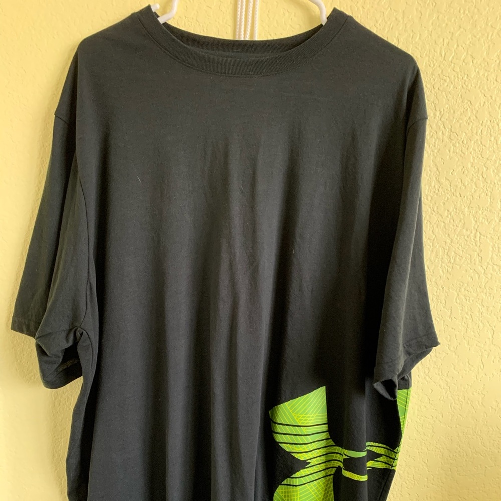 UnderArmor T-shirt